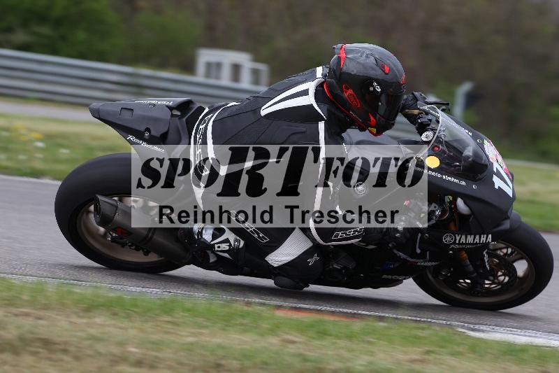 Archiv-2022/13 25.04.2022 Plüss Moto Sport ADR/Freies Fahren/17